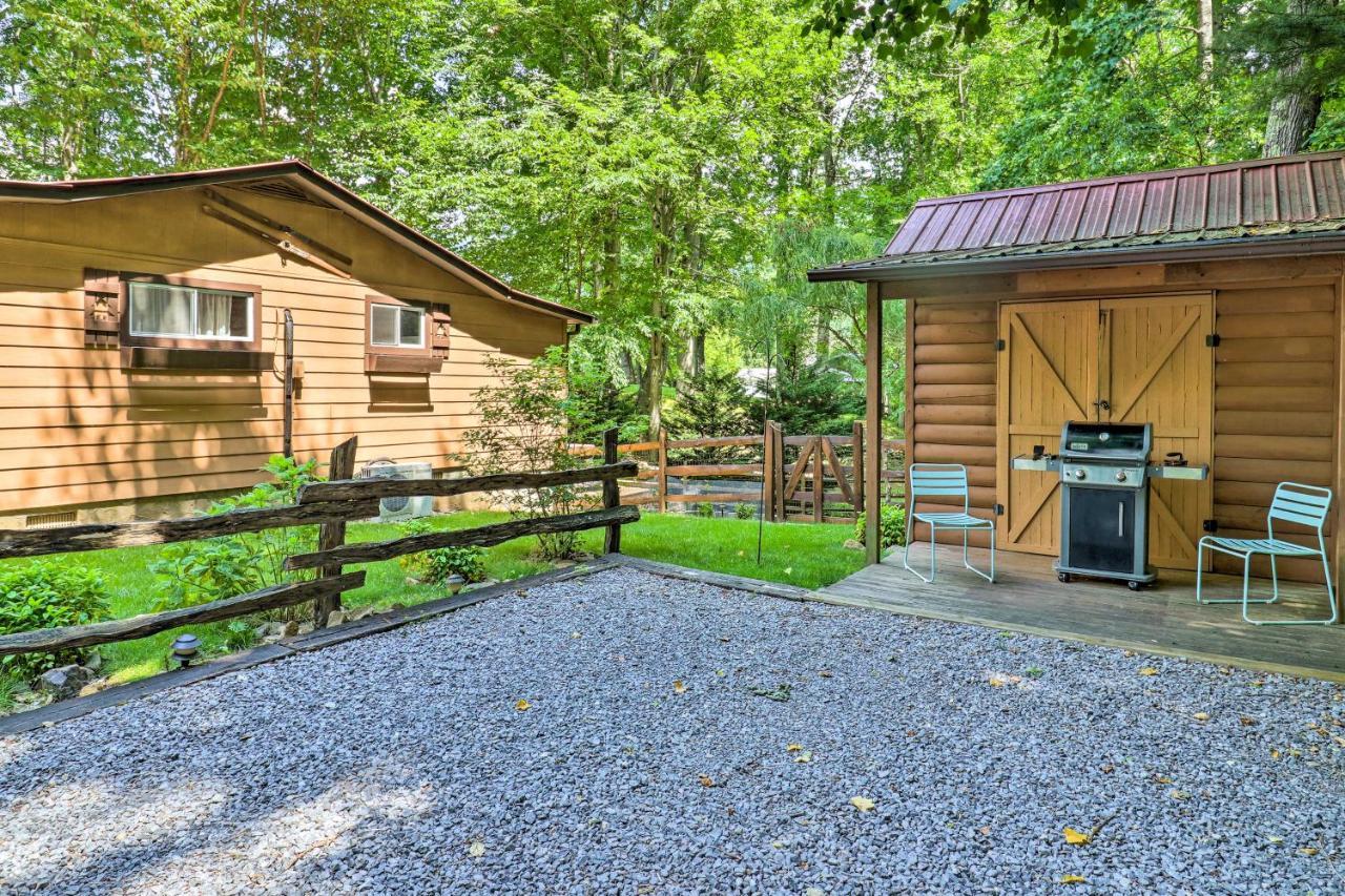 Vintage Creekside Cottage With Hot Tub And Grill! แมกกีวาเลย์ ภายนอก รูปภาพ